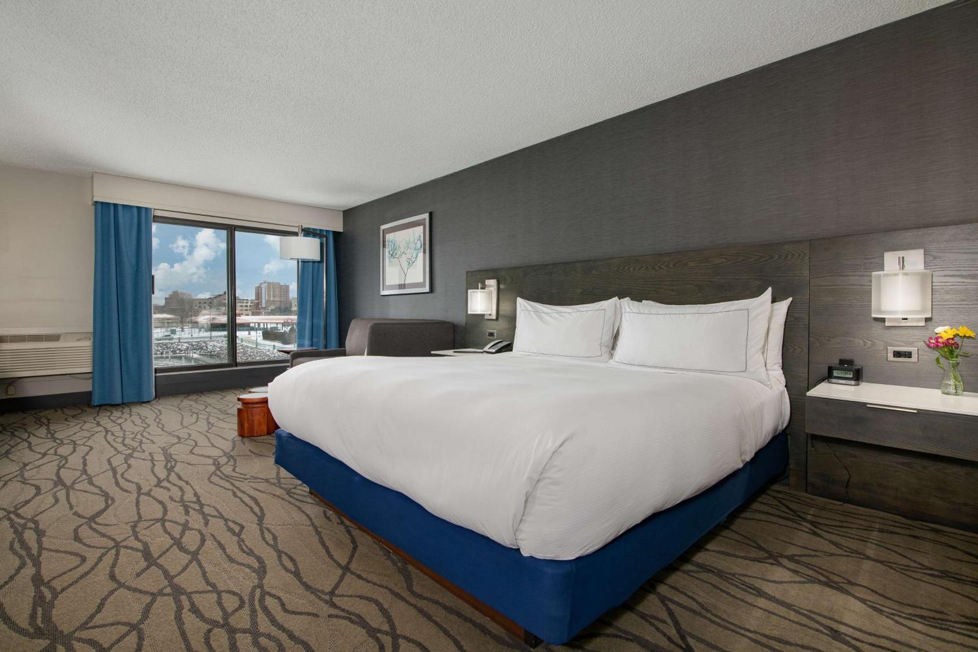 Doubletree By Hilton Racine Harbourwalk Hotell Eksteriør bilde